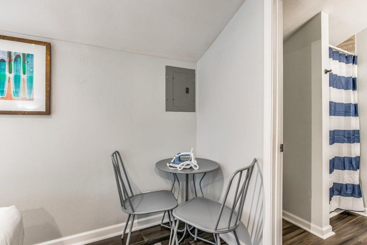 Pensacola Pearl - Studio Apartment - Pets Welcome Buitenkant foto